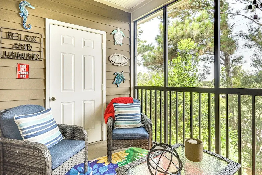 3 Mi to Owa: Modern Condo w/ Resort Pool!