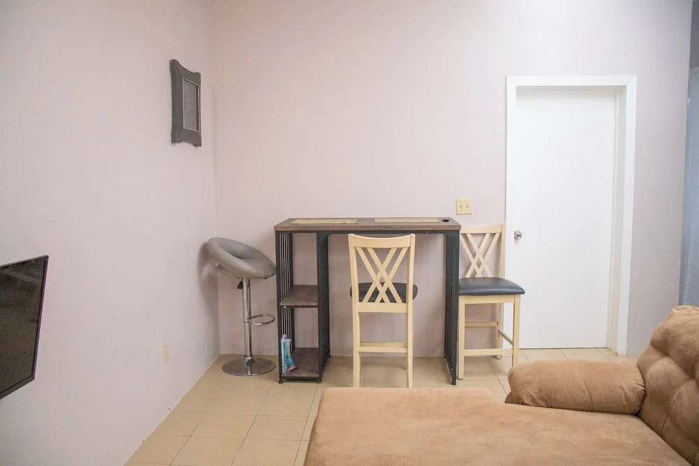 Modern Holiday Apartment in Saint John's, Antigua