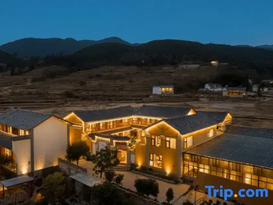 Shaxi Yanma Scenic Vacation Boutique Stay (Shaxi Ancient Town)
