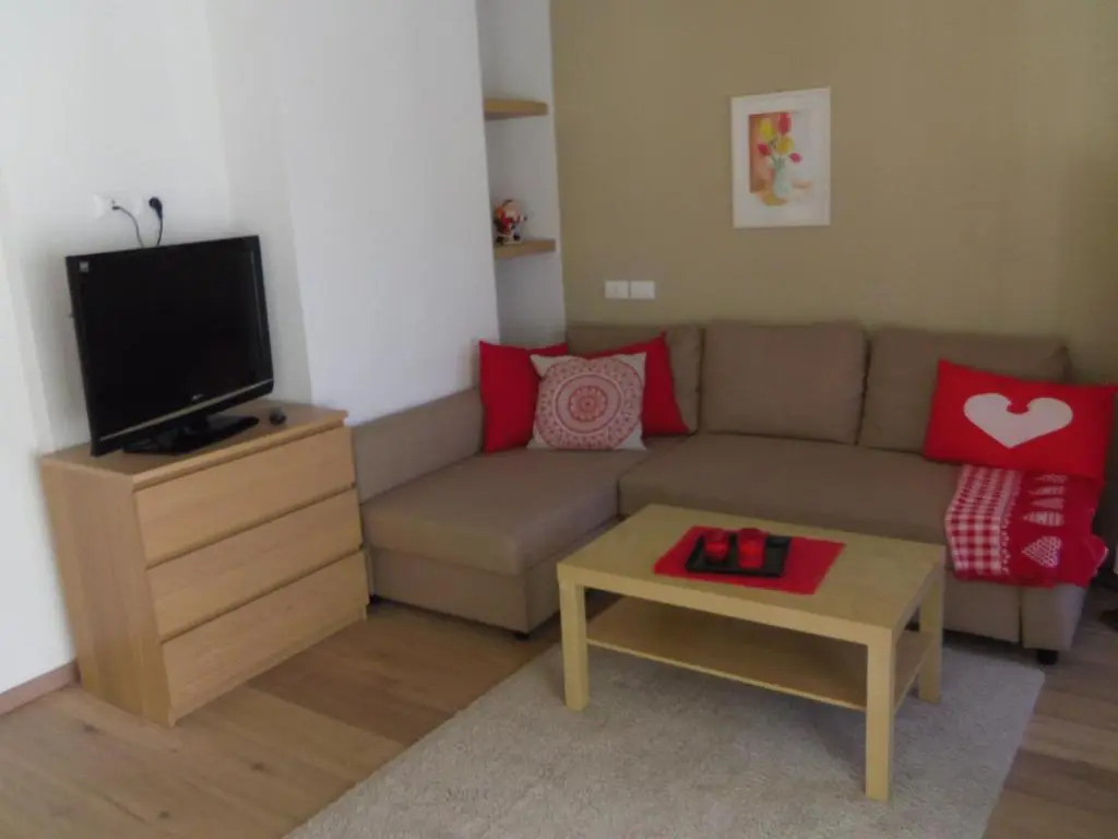1: Three-room Apartment With Panoramic View