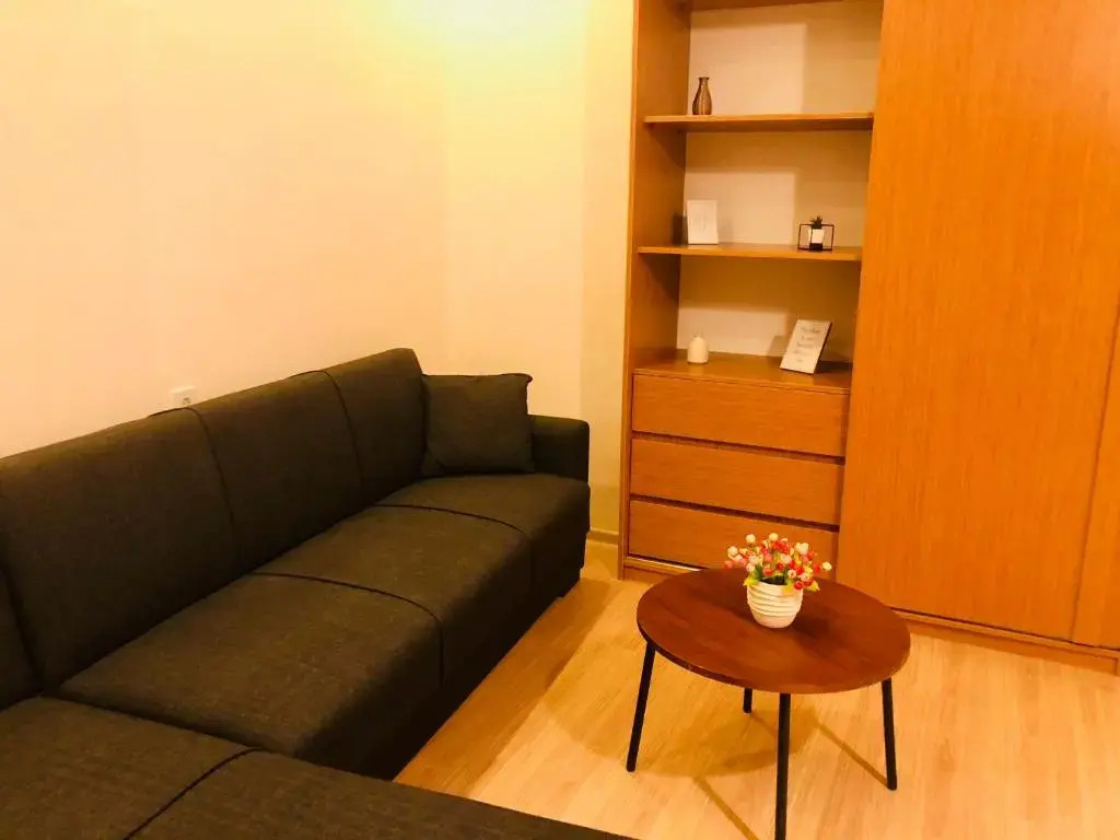 Holiday House