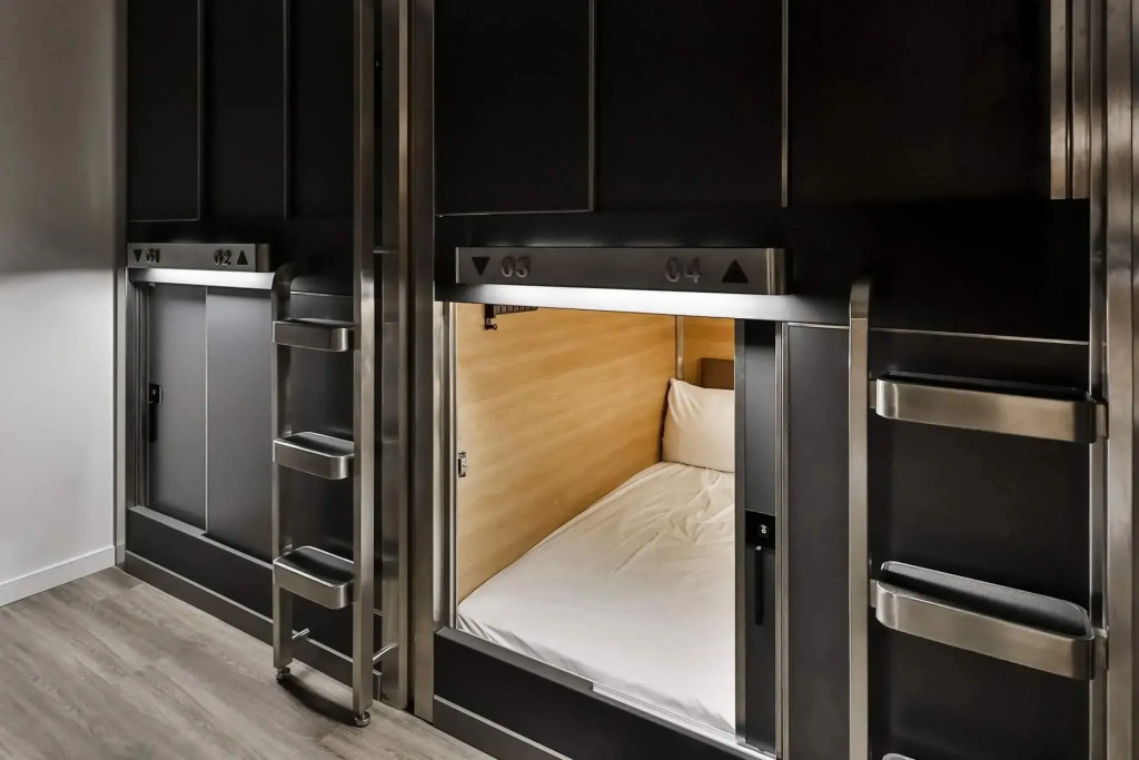 Hygie Pod Hotel - Hostel