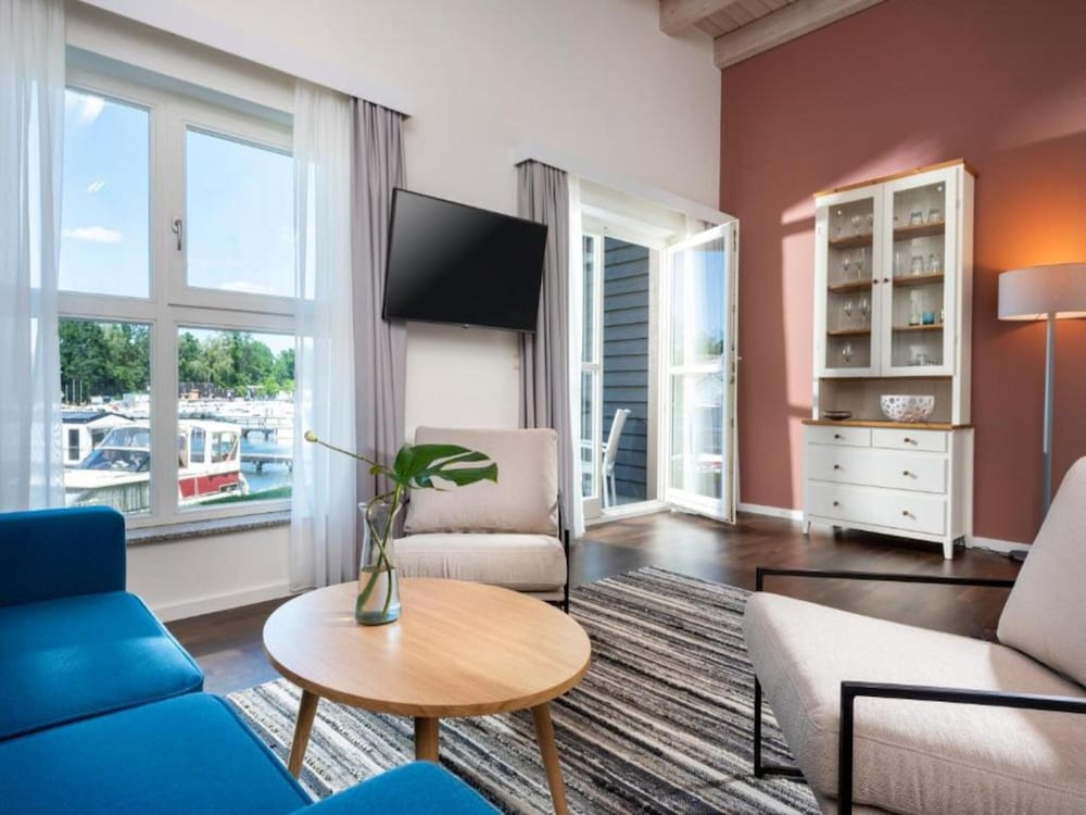 Sunday Resort Marina 2-bedroom