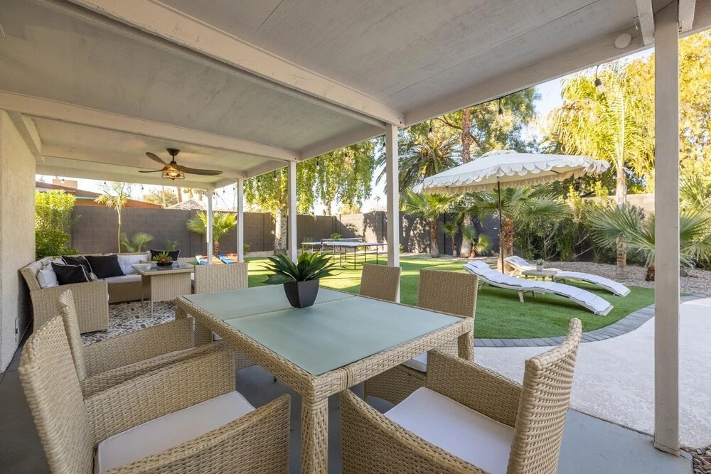 Scottsdale Dreyfus 5 Bedroom Home by RedAwning