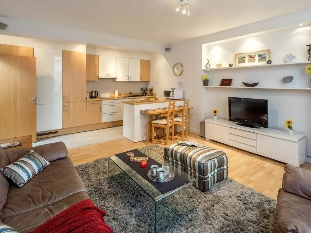 2 bed in Amazing West London Location