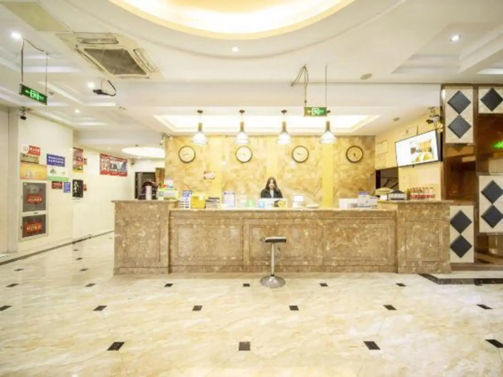 Yuyao wanxinzhutishangwu Hotel