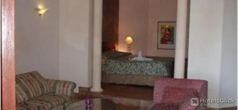 Reina Cumayasa