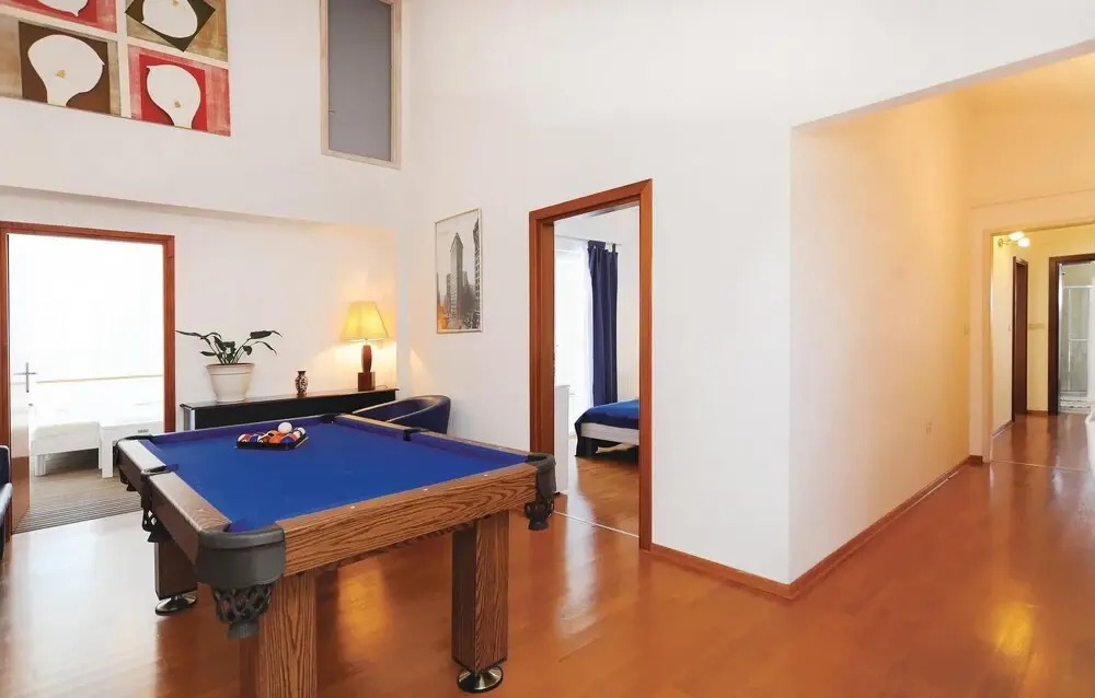 Luxurious Home In Debeljak With Sauna
