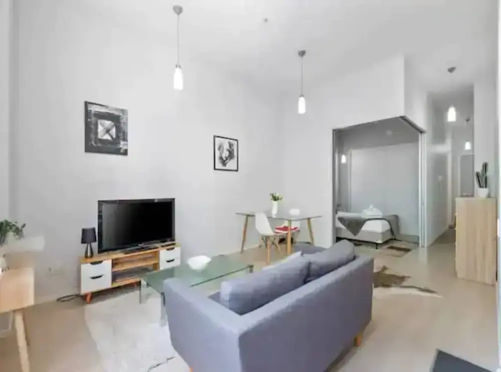 Lively and Stunning Central Apt by Zodiak Stays