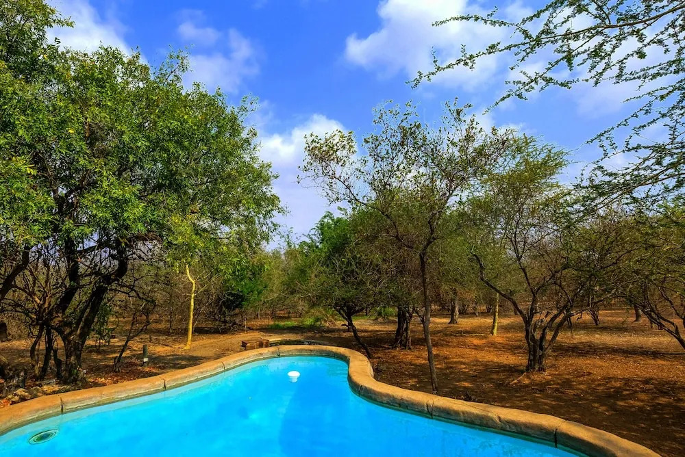 Lovely holiday home bordering Kruger National Park