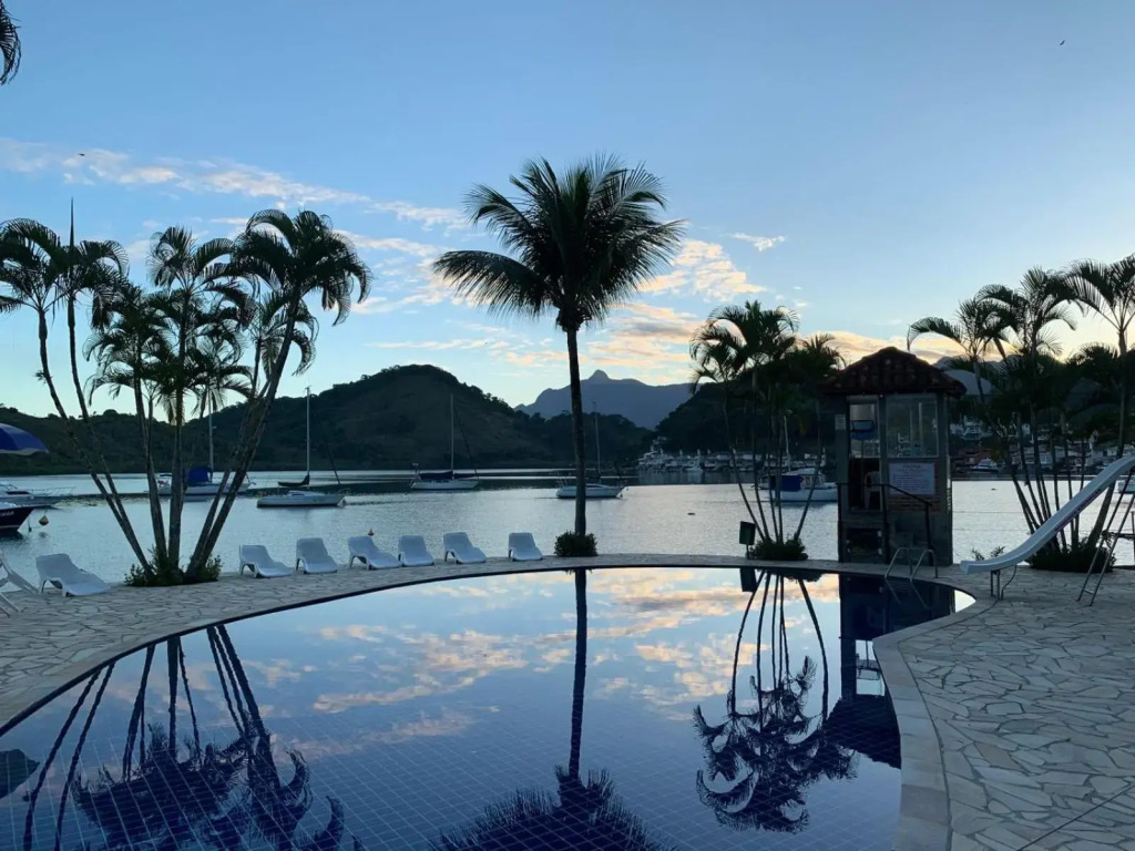 Casa Em Angra Dos Reis - Praia Do Engenho