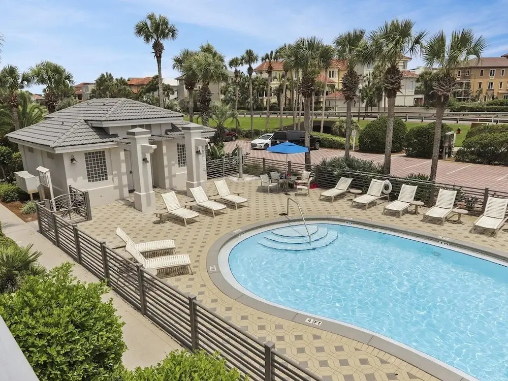 Scenic Duplex #11a 2 Bedrooms 2 Bathrooms Duplex
