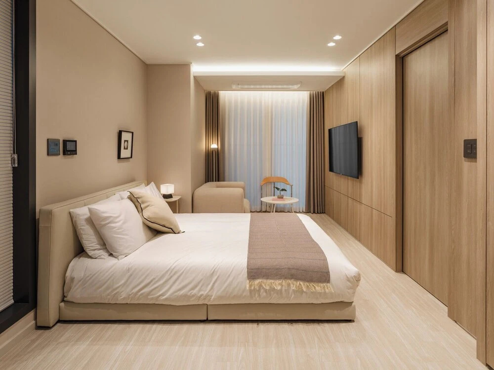 Plott The One Sokcho Xiella The Beach
