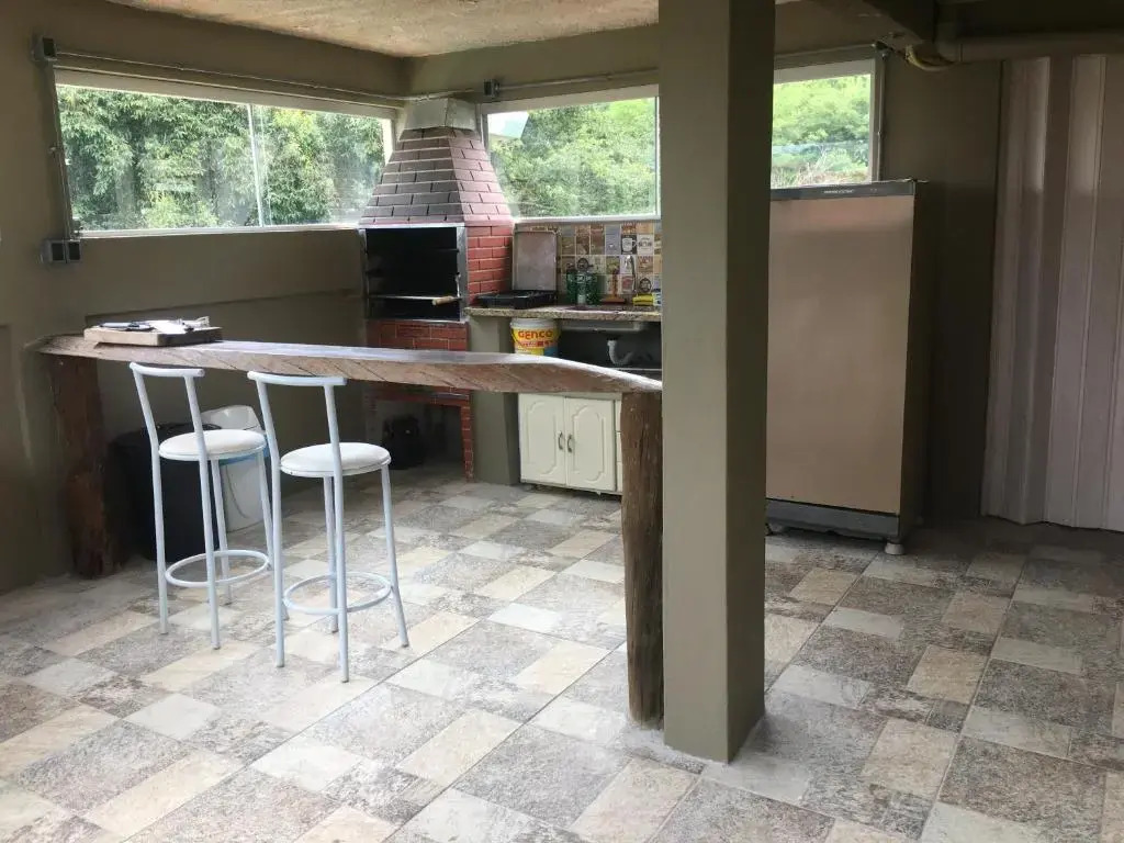 Chácara 4 quartos com piscina
