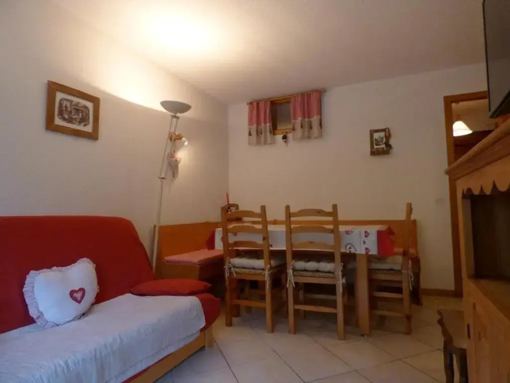 Appartement Le Grand-Bornand, 2 pièces, 4 personnes - FR-1-458-169