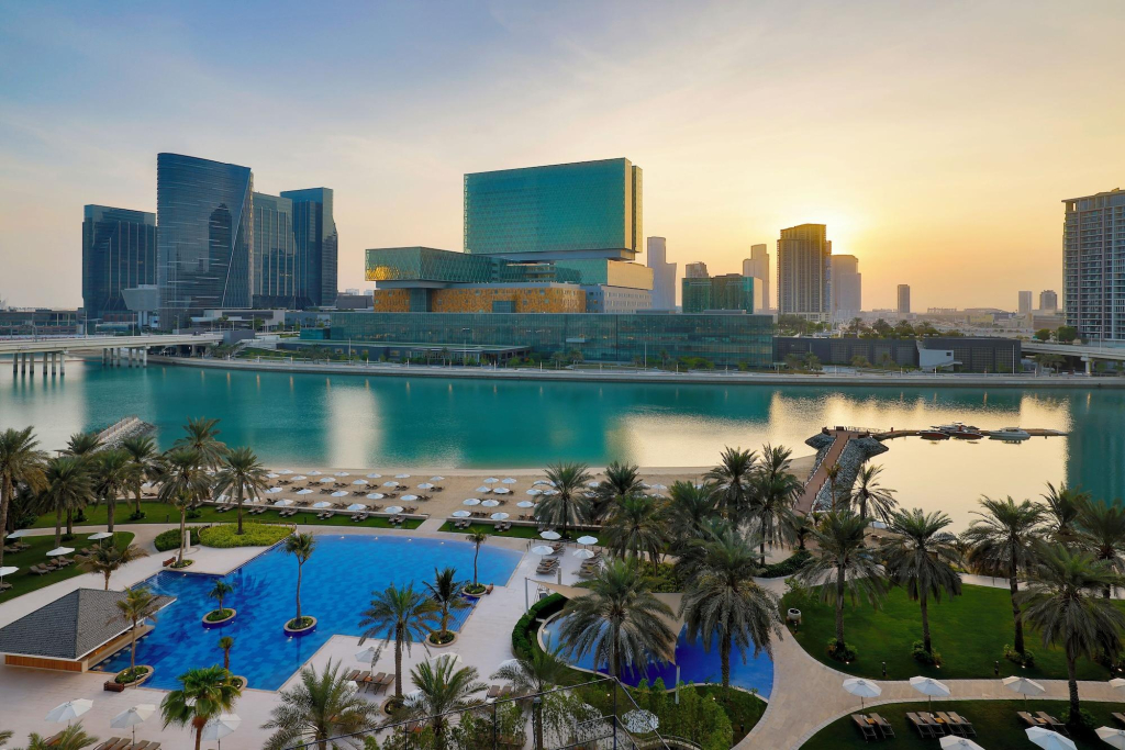 Beach Rotana   All Suites