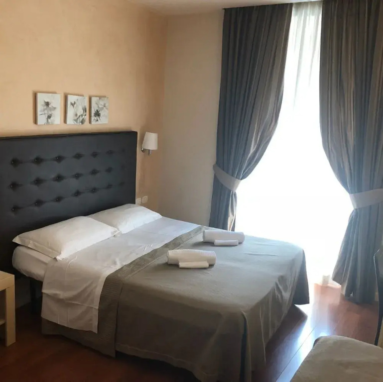 Elle Cavour Guest House