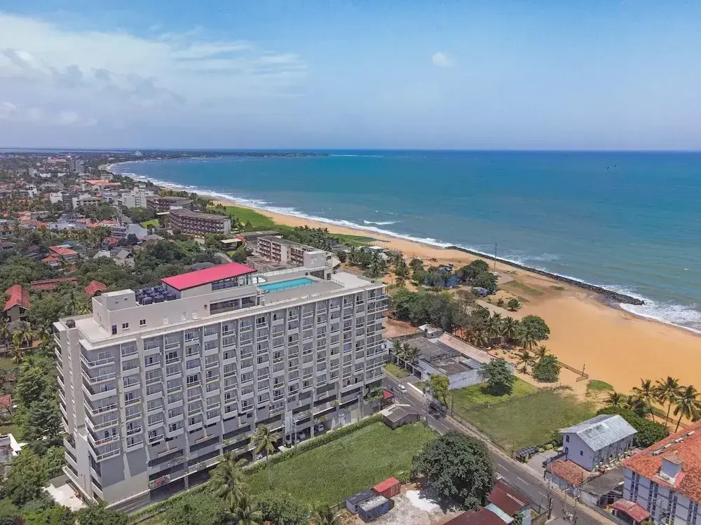 Ocean Breeze Residence- Negombo