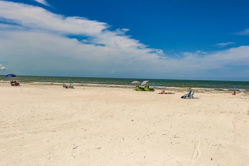 30 Gulf Beach Road Island Girl