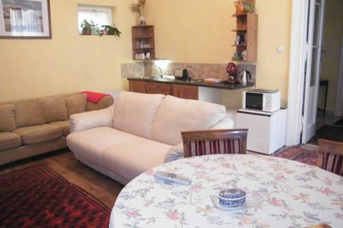 Danube Bridge Apartments