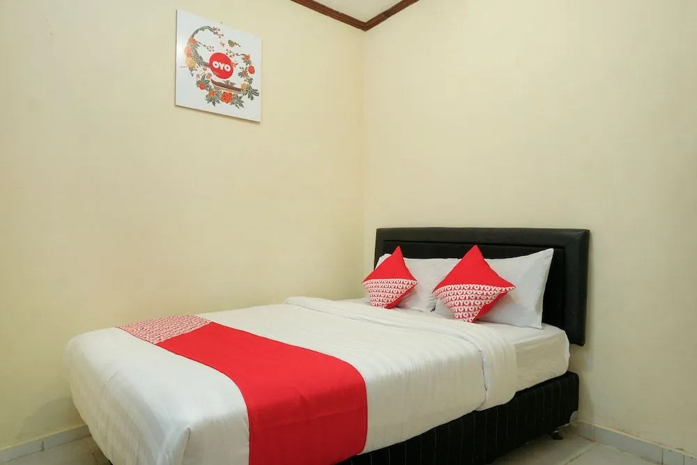 RedDoorz @ Hotel Citra Indah