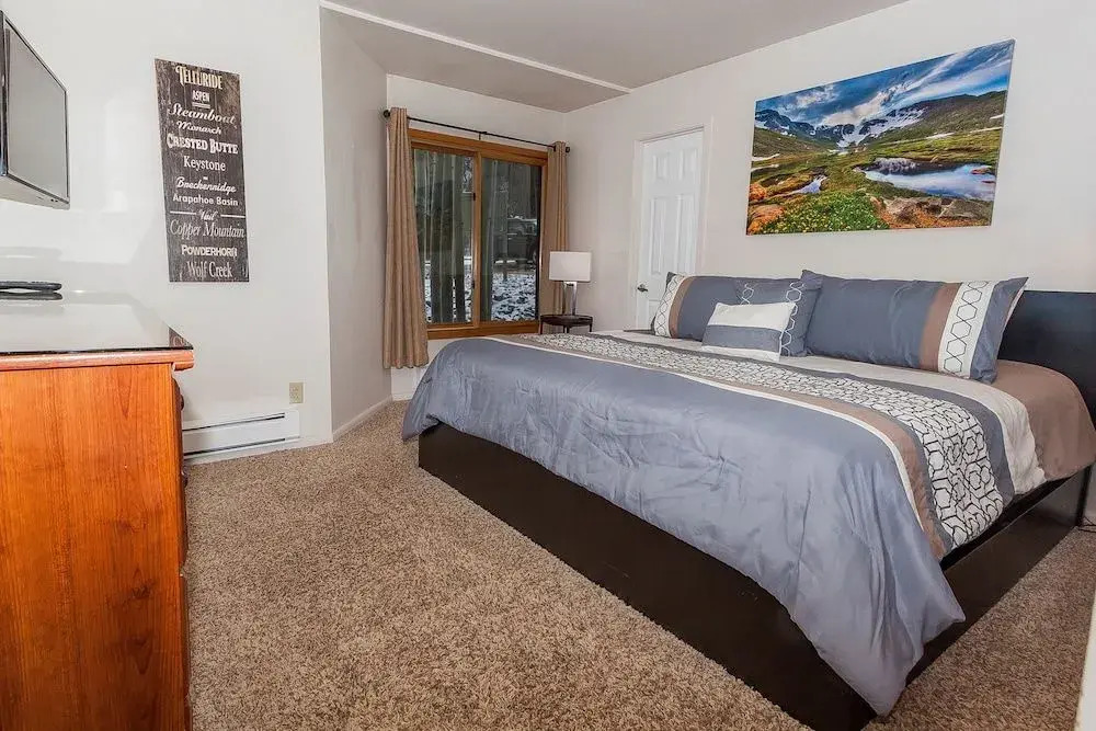 Wild Irishman #1022 - 2 Br Condo