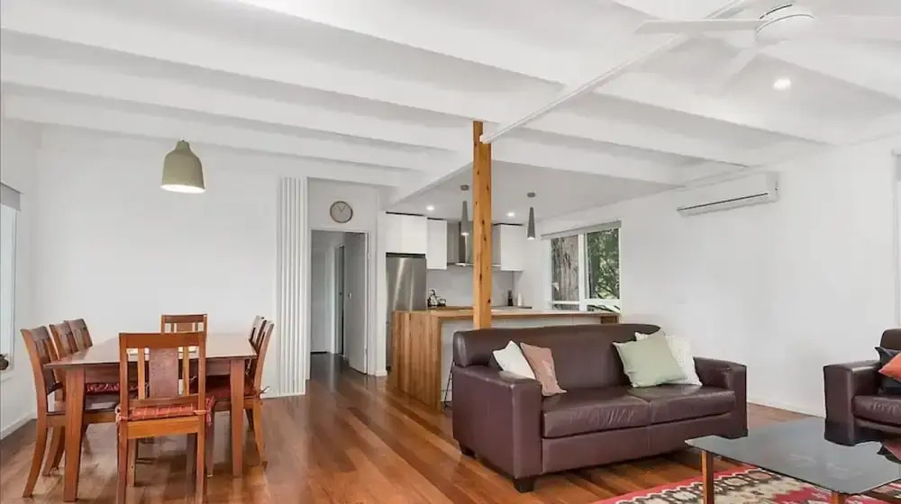 Whispering Gums Lorne Ocean Views Pet Friendly EV Charger