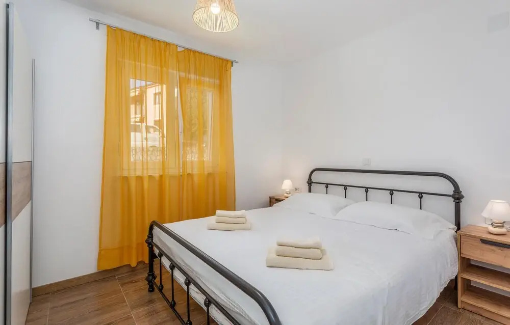 Nice Apartment in Rijeka With Wifi and 1 Bedrooms