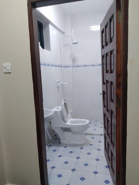 Handshake Hotel Mtwapa