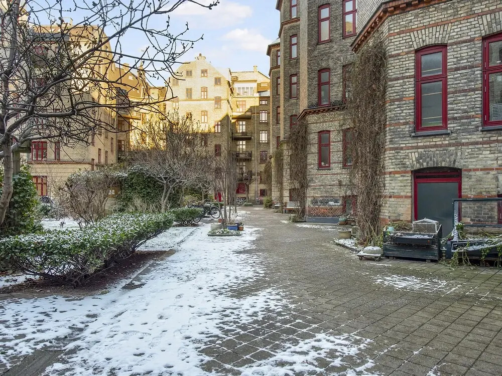 Sanders Promenade - Chic 2-bdr Apt w Water View