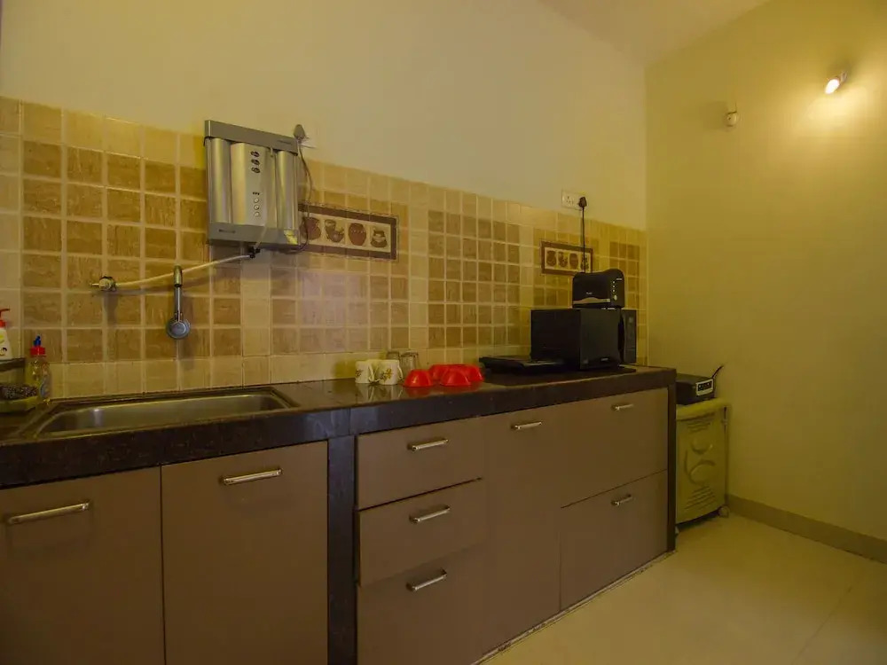 OYO 16465 Home Modern 4BHK Candolim