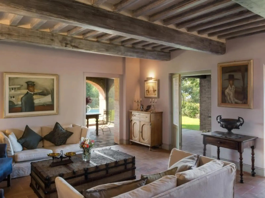 Private villa sleeps 10 with garden and swimming pool-VILLA IL MANDORLO