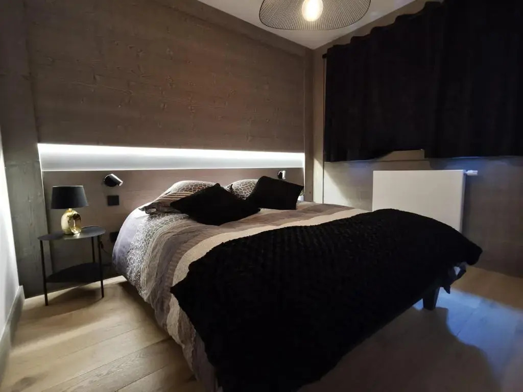 Charmant T2, Pied des Pistes, Centre-Village, Balcon, Parking - FR-1-685-16