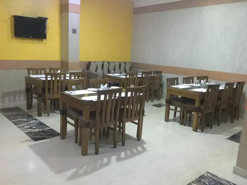 Meenal Hotel