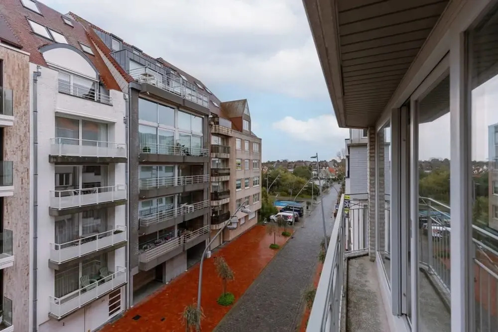 BE KNK Diks 27-3 1 in Knokke-heist
