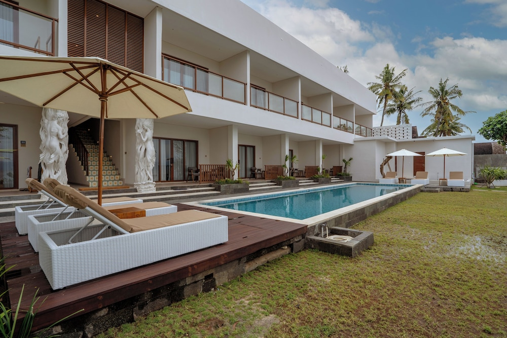 Khamara Beach Resort