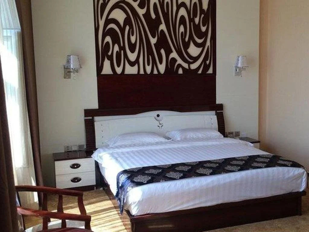 Xinbao Business Hotel