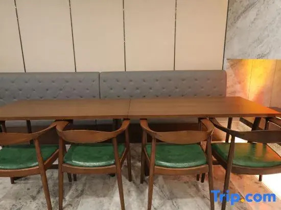 Purejoy Hotel
