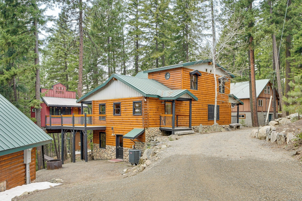 1 Mi to Cle Elum Lake! Family Cabin w/ Game Room