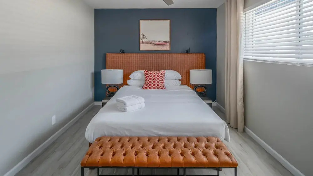 Modern 2br Phoenix Townhome by Wanderjaunt