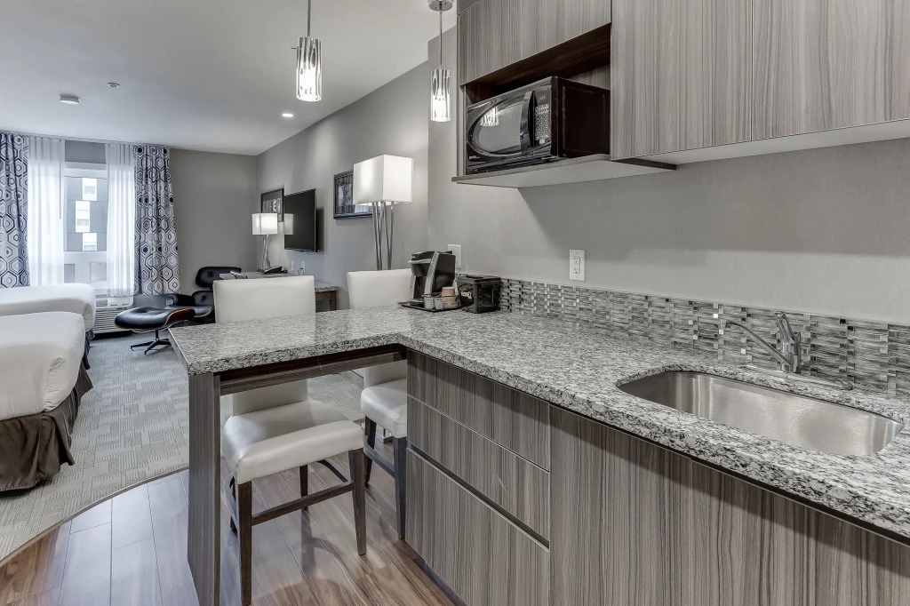 Home Inn & Suites Saskatoon South