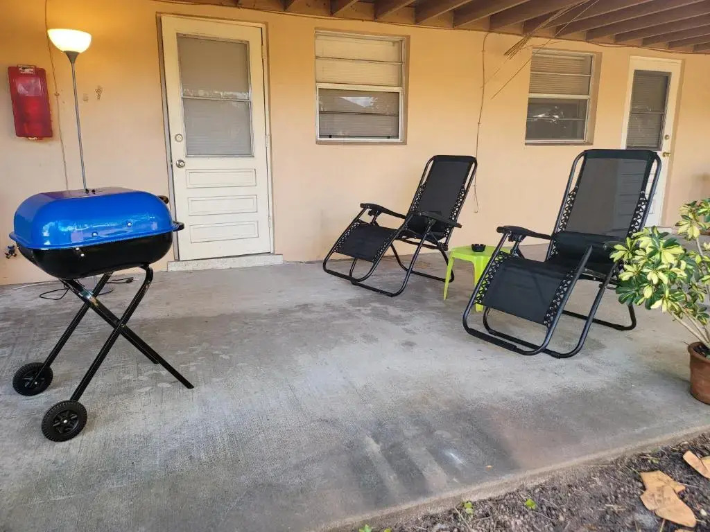 #2 Walking Distance From The Beach