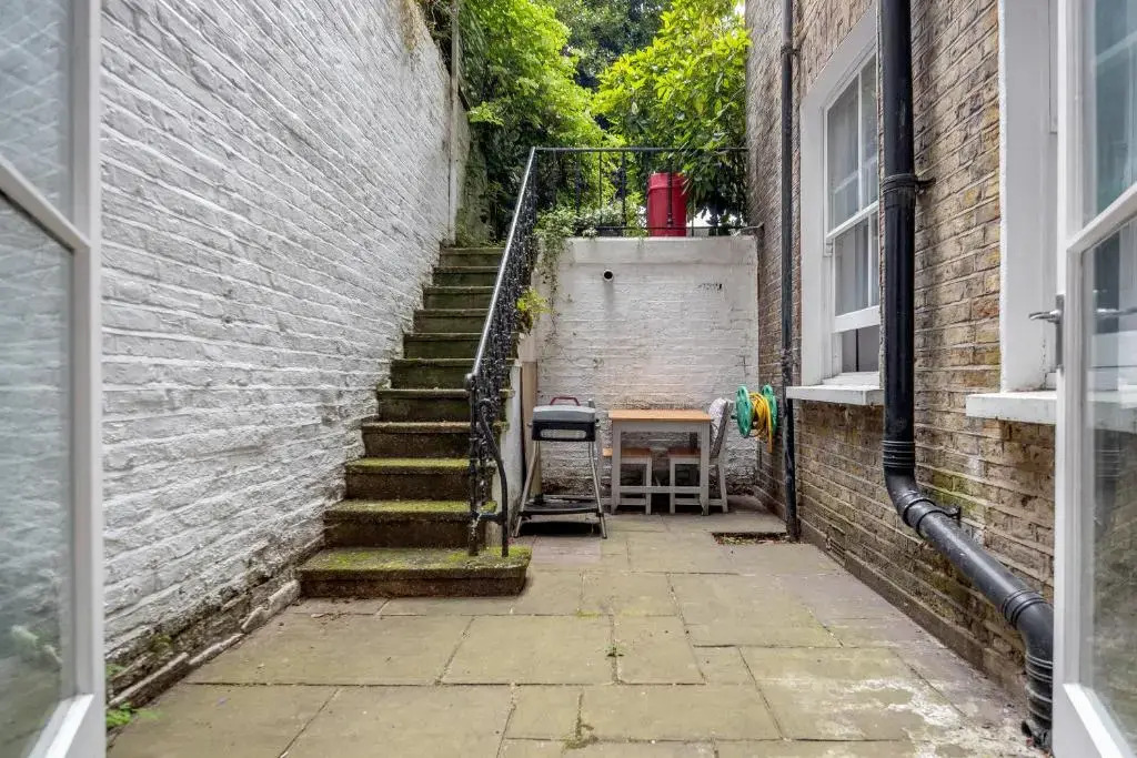 Earl's court 2 Bed Apartment Nevern Square 4