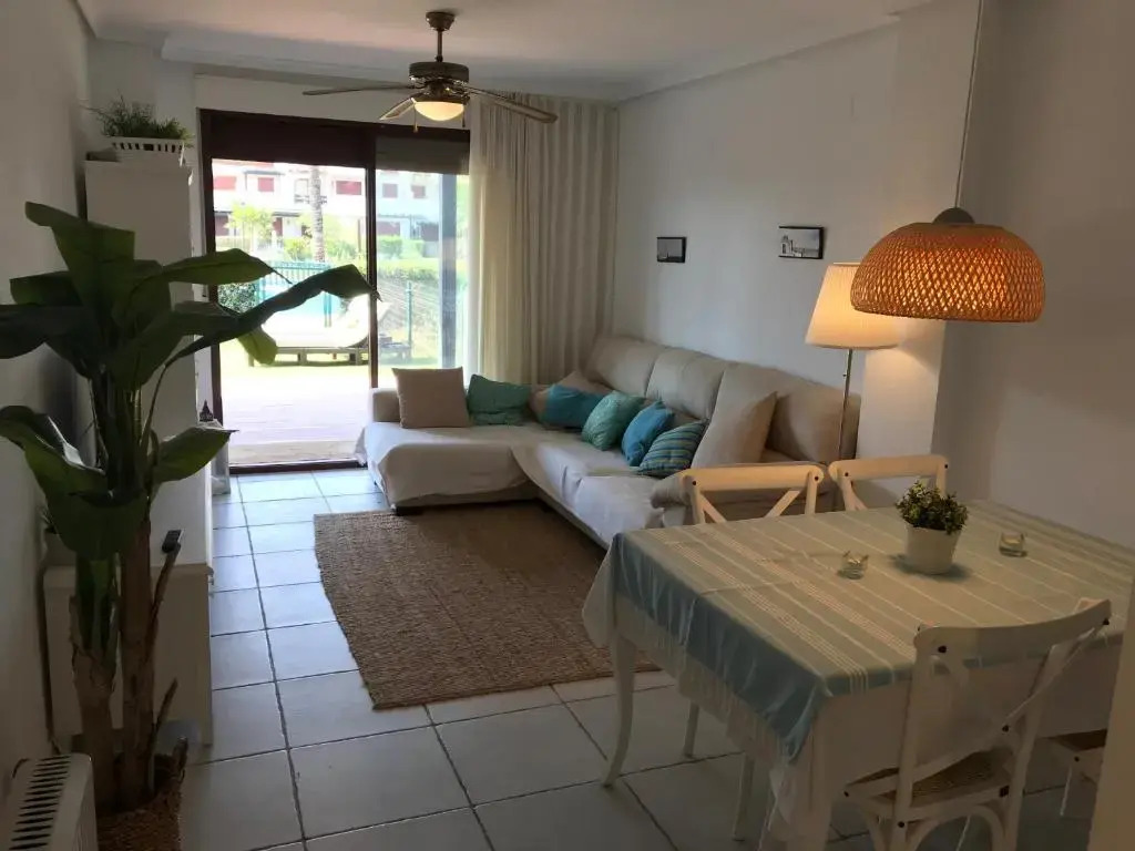 Apartamento VenAVera Playa Jardines de Nuevo Vera D4-0C Bajo Primera Línea WIFI