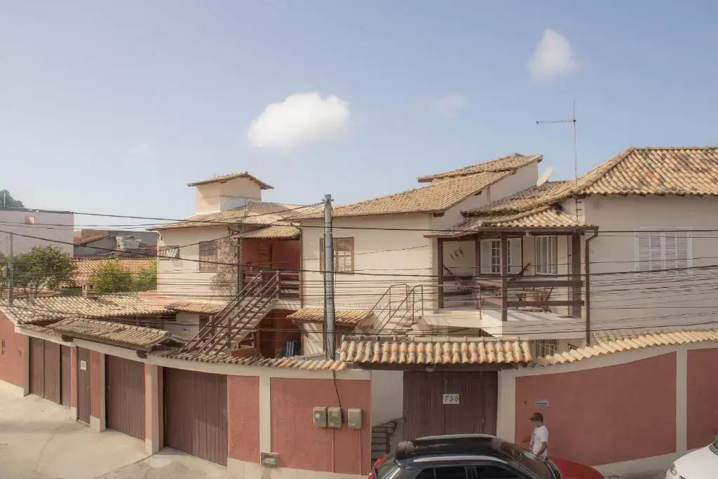 CONFORT- PRÁTICO e DOBLE ROOM, com AR e PRÓXIMO DE DUNAS, FORTE E A UM PASSO DE ARRAIAL DO CABO 8 km