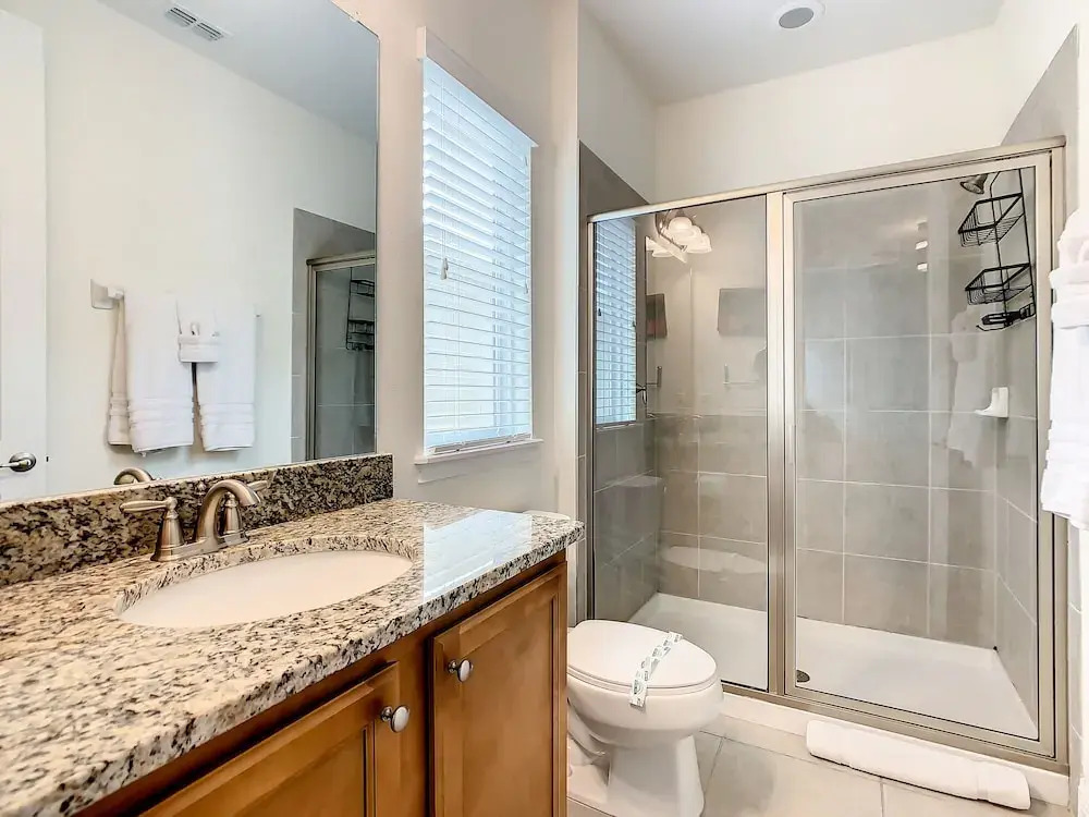 Wonderland Home W/private Pool Near Disney 5 Bedroom Home by Redawning