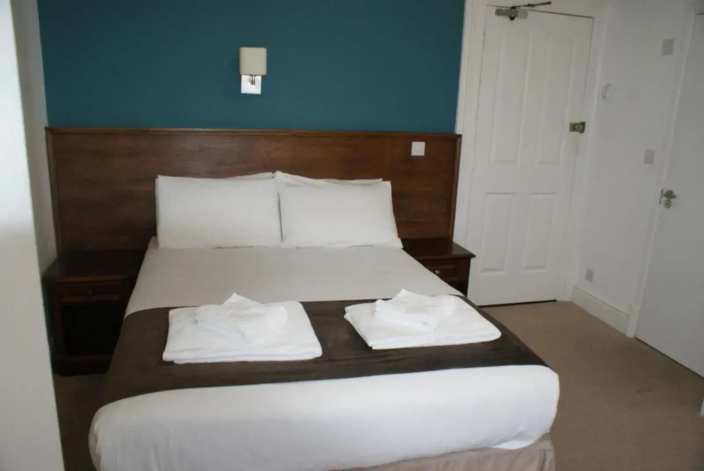 Keppels Head Hotel