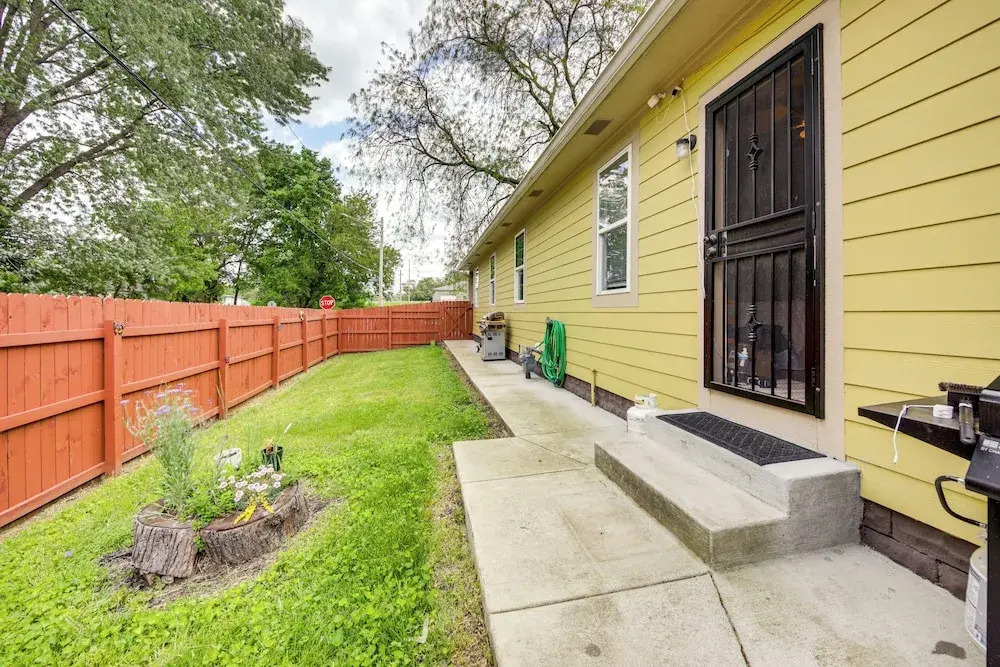 3 Mi to Dtwn: Updated Retreat in Indianapolis!
