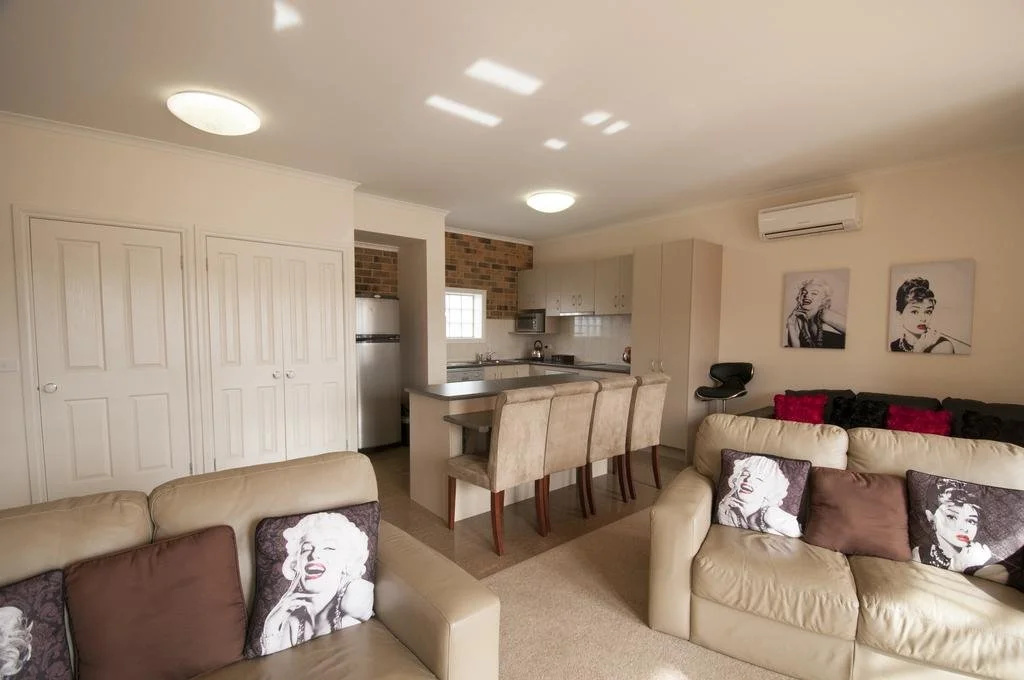 Yarra Glen Racecourse Apartments