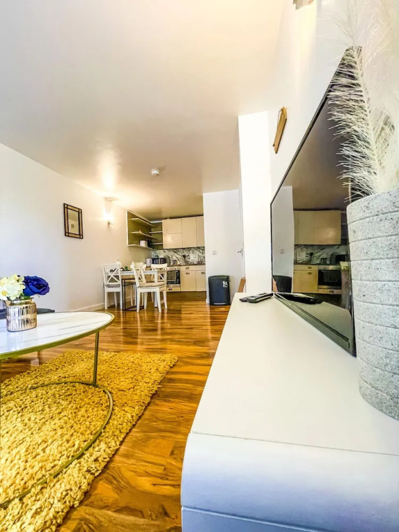 Apartment Central London
